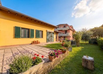 Villa Via Milano, Grezzago - photo 2
