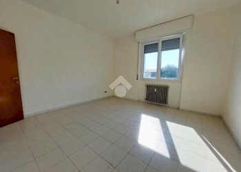 Three-room apartment Via saffi, Vittuone - photo 3
