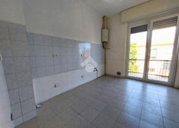 Three-room apartment Via saffi, Vittuone - photo 9