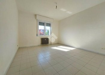 Three-room apartment Via saffi, Vittuone - photo 13