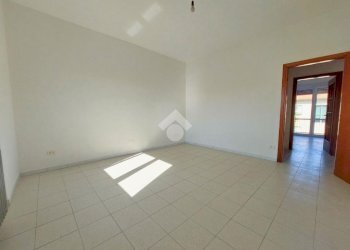 Three-room apartment Via saffi, Vittuone - photo 24