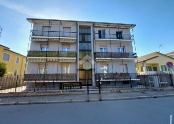 Three-room apartment Via saffi, Vittuone - photo 25