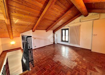 Portion of a house Via Roma, Moncucco Torinese - photo 21