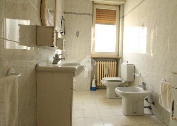 Three-room apartment Via Vercellone, Cavaglià - photo 9
