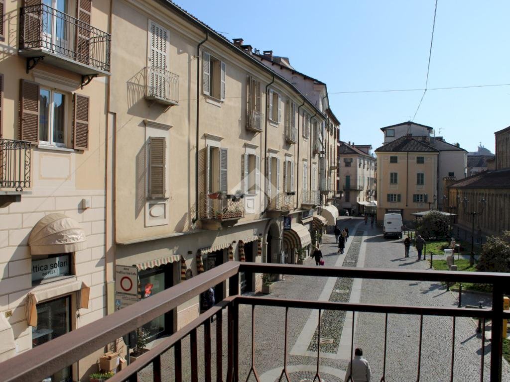 Trilocale Piazza Addolorata, Acqui Terme - foto 1