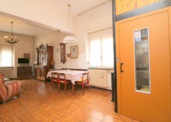 Casa semi indipendente Via IV Novembre, Rho - foto 2