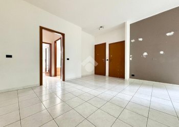 Two-room apartment Via Marconi, Cinisello Balsamo - photo 4
