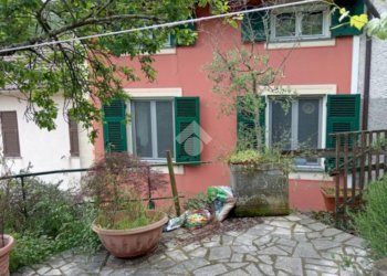 Semi-detached house Località Tolara, Lumarzo - photo 10