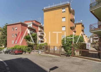 Trilocale Via Giuseppe Chiarini, Roma - foto 1