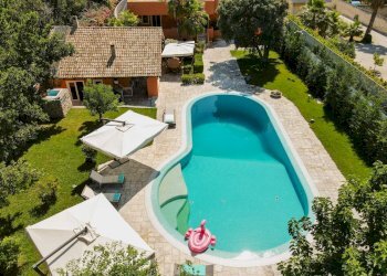 Foto 1 - Villa CORSO ALCIDE DE GASPERI
 
509, Bari - foto 1