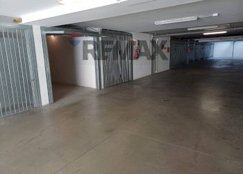 Parcheggio - Box Via Leonardo da Vinci
 
7, Settimo Milanese - foto 6