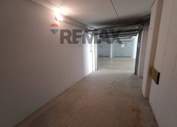 Parcheggio - Box Via Leonardo da Vinci
 
7, Settimo Milanese - foto 13