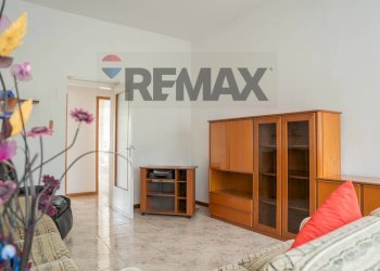 Soggiorno - Appartamento via Roma
 
73, Nerviano - foto 4