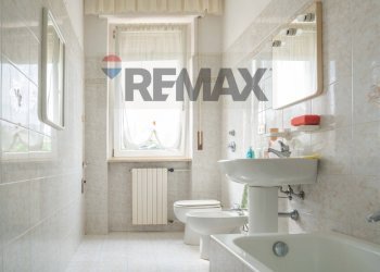 Bagno - Appartamento via Roma
 
73, Nerviano - foto 18