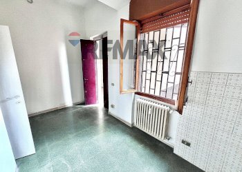 Stanza vuota - Negozio Via Leonardo Da Vinci
 
22, Cernusco sul Naviglio - foto 29
