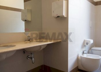 Bagno - Ufficio Foro Buonaparte
12, Milano - foto 9