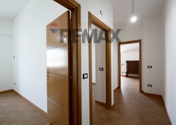 Hall / corridoio - Two-room apartment Via Crotone, Roseto Capo Spulico - photo 1