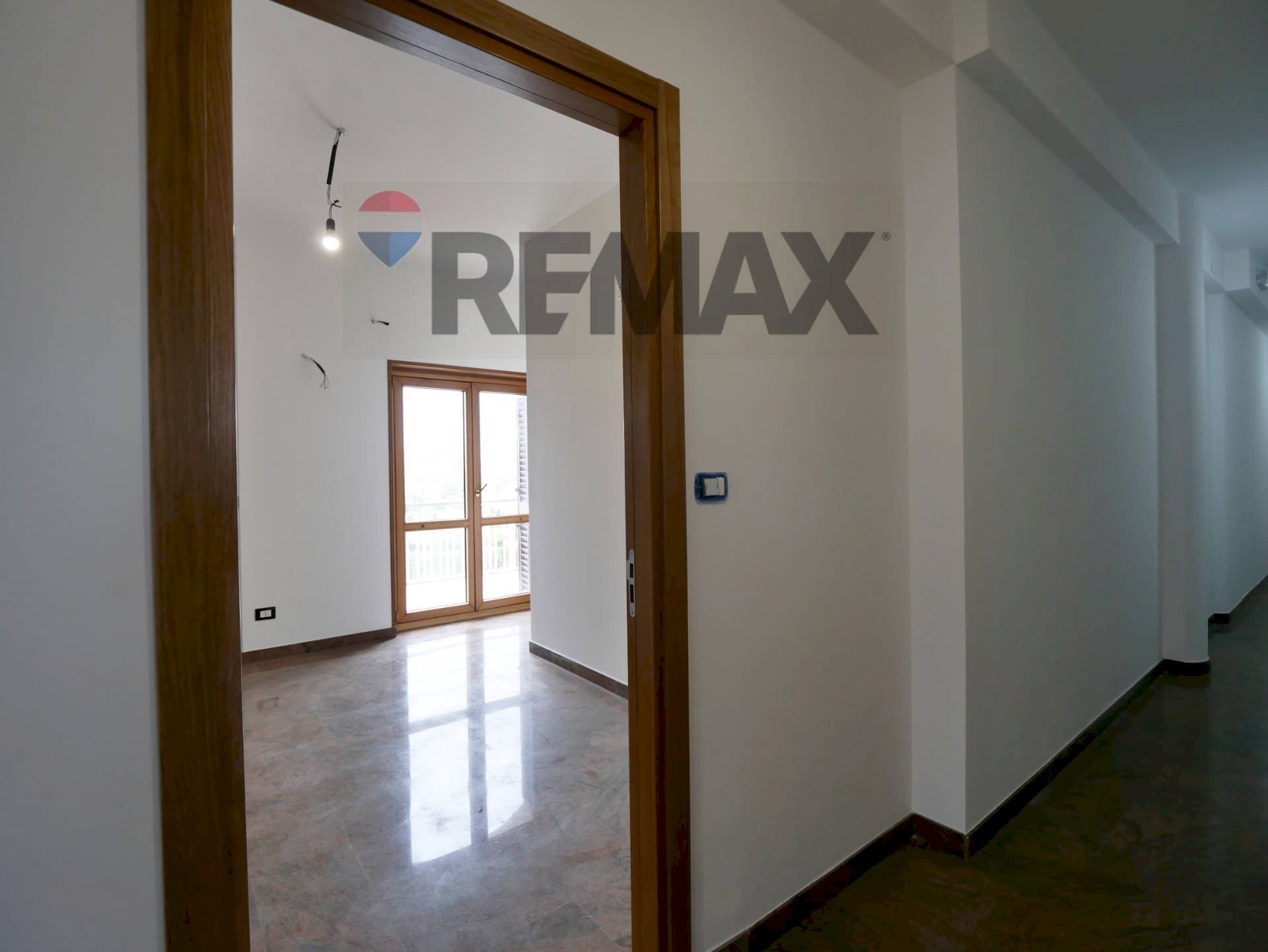 Hall / corridoio - Two-room apartment Via Crotone, Roseto Capo Spulico - photo 1