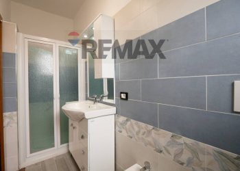 Bagno - Two-room apartment Via Crotone, Roseto Capo Spulico - photo 9