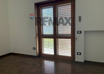 Stanza vuota - Bilocale Via Crotone, Roseto Capo Spulico - foto 5