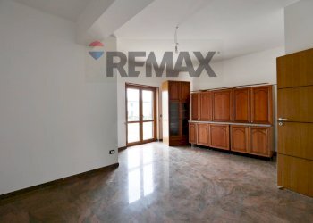 Stanza vuota - Two-room apartment Via Crotone, Roseto Capo Spulico - photo 9