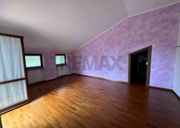 Stanza vuota - Villa Via Ticino
 
22, Varese - foto 3
