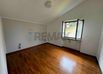 Stanza vuota - Villa Via Ticino
 
22, Varese - foto 7