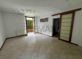 Stanza vuota - Villa Via Ticino
 
22, Varese - foto 12