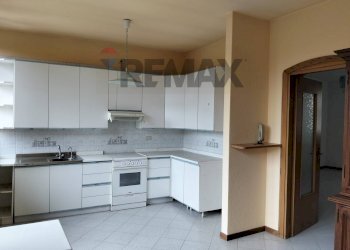 Cucina - Casa semi indipendente PIAZZA PARROCCHIALE
 
15, Galliate Lombardo - foto 3