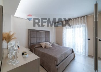 Camera / camera da letto - Casa indipendente Viale San Teodoro
 
11/12, Catania - foto 24