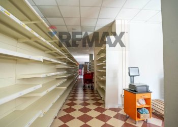 Dispensa di stoccaggio - Commercial Activity Via Pietro Lupo
 
84, Paterno - photo 14