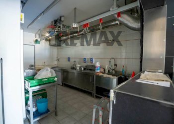 Cucina - Commercial Activity Via Pietro Lupo
 
84, Paterno - photo 23