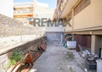 Terrazza - Commercial Activity Via Pietro Lupo
 
84, Paterno - photo 45