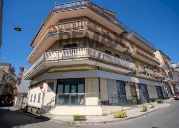 Edificio all\'aperto - Commercial Activity Via Pietro Lupo
 
84, Paterno - photo 62