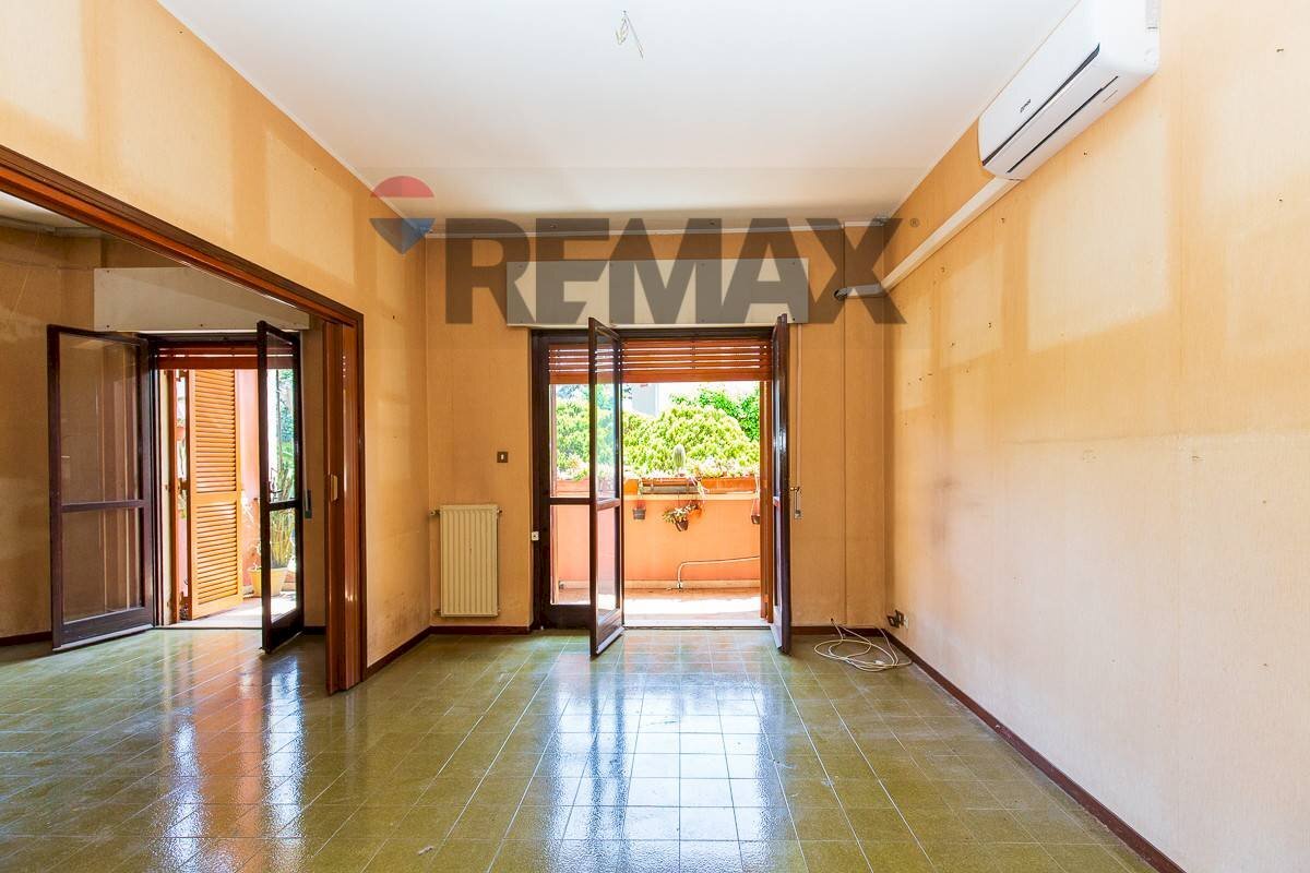 Stanza vuota - Appartamento Via Umberto
 
20, Sant'Agata Li Battiati - foto 1