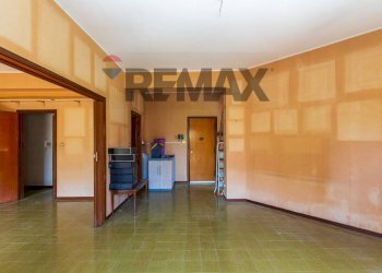 Stanza vuota - Appartamento Via Umberto
 
20, Sant'Agata Li Battiati - foto 6