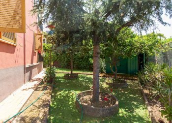 Giardino - Appartamento Via Umberto
 
20, Sant'Agata Li Battiati - foto 23