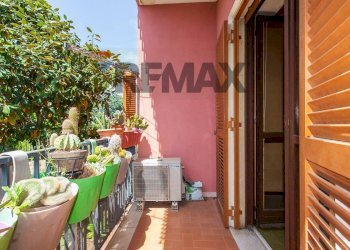 Balcone - Appartamento Via Umberto
 
20, Sant'Agata Li Battiati - foto 32