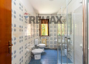 Bagno - Appartamento Via Umberto
 
20, Sant'Agata Li Battiati - foto 36