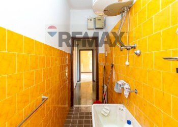 Bagno - Appartamento Via Umberto
 
20, Sant'Agata Li Battiati - foto 37