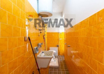 Bagno - Appartamento Via Umberto
 
20, Sant'Agata Li Battiati - foto 38