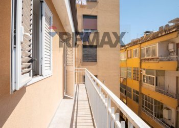 Balcone - Three-room apartment Via Luigi Settembrini
 
20, Caltagirone - photo 5