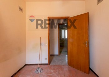 Stanza vuota - Three-room apartment Via Luigi Settembrini
 
20, Caltagirone - photo 10