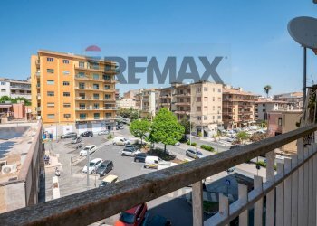Balcone - Three-room apartment Via Luigi Settembrini
 
20, Caltagirone - photo 18