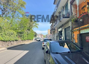Edificio all\'aperto - Warehouse Via Duca D'aosta
76, San Giovanni la Punta - photo 2