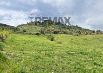 Vista delle montagne - Agricultural land Contrada San Giuliano, Agira - photo 4