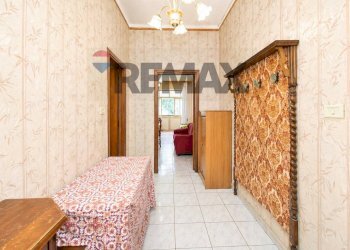 Hall / corridoio - Four-room apartment Via Salvatore Raccuglia
 
165, Catania - photo 8