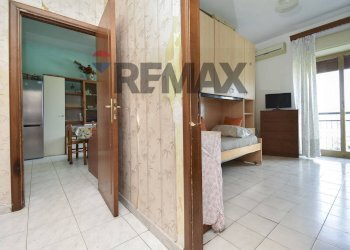 Hall / corridoio - Four-room apartment Via Salvatore Raccuglia
 
165, Catania - photo 25