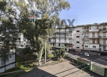 Edificio all\'aperto - Four-room apartment Via Salvatore Raccuglia
 
165, Catania - photo 32