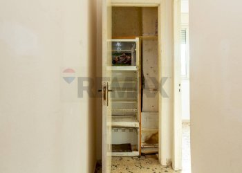 Dettagli - Appartamento Via Nizzeti
 
18, Valverde - foto 12